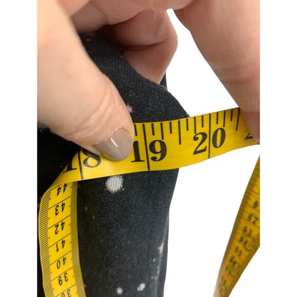 Gildan Black Skull Guns' N Roses Crewneck Sweatshirt Size S - Picture 5 of 6